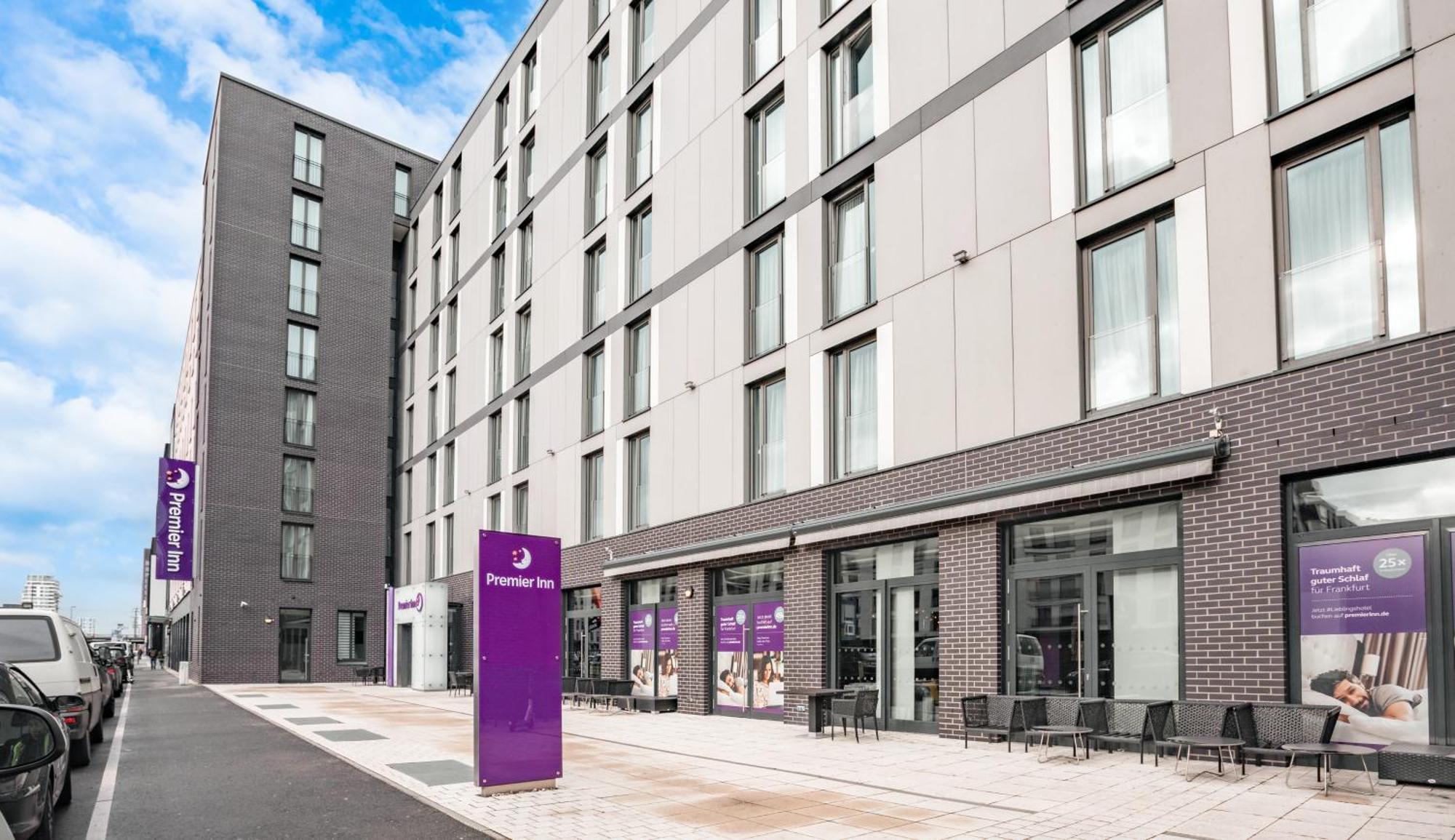 Premier Inn Frankfurt Messe Frankfurt am Main Exterior foto